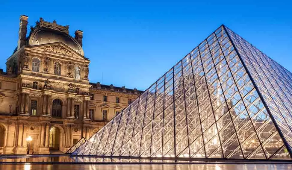 Tour châu Âu: HÀ LAN - ĐỨC – LUXEMBOURG - PHÁP – BỈ – HÀ LAN (9N9Đ)