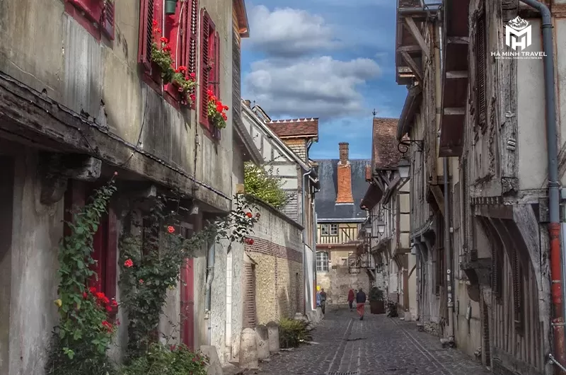 Tour châu Âu (EU.06): PHÁP – THỤY SĨ – Ý (11N10Đ)