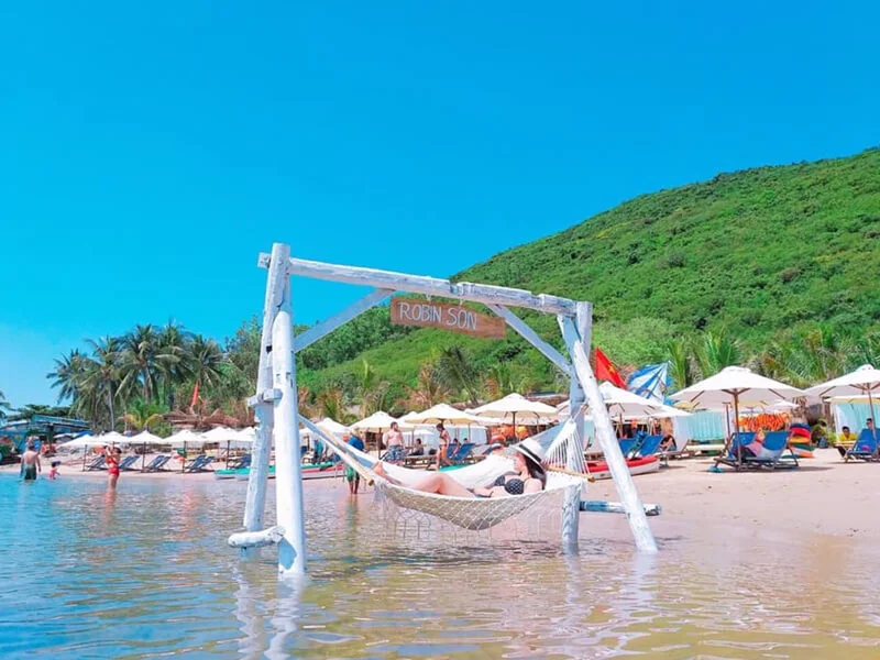 Tour Đảo Bình Ba - Đảo Tôm Hùm Nha Trang Trọn Ngày Giá Rẻ