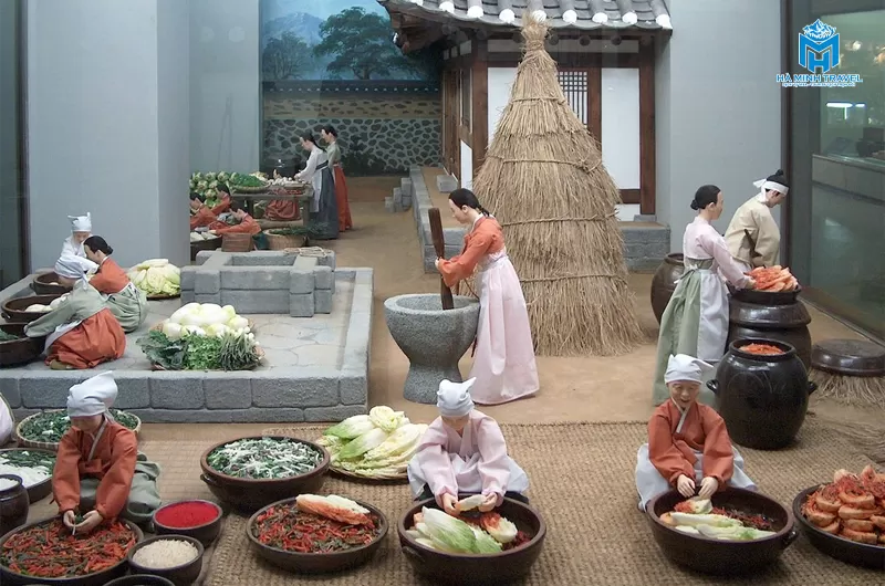 Tour Hàn Quốc hoa anh đào: Seoul - Nami - Thư viện Starfield - Làng Minsokchon (5N4Đ)