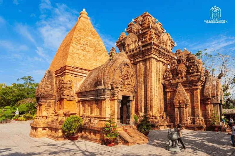 Tour nội địa Tết: Hà Nội – Phan Thiết – Sài Gòn (4N3Đ)