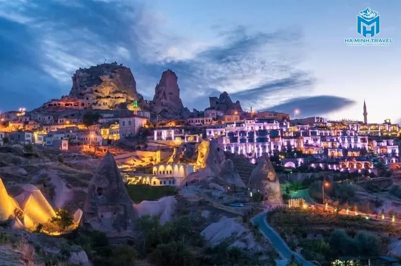 Tour Thổ Nhĩ Kỳ: ÇANAKKALE – KUŞADASI – PAMUKKALE – CAPPADOCİA – ISTANBUL (8N7Đ)