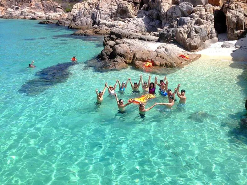 Tour Lặn Biển Hòn Mun Trọn Gói Giá Rẻ Siêu Ưu Đãi